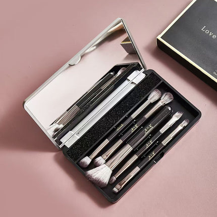 MAQUILLADOR MULTIFUNCIONAL CON ESPEJO
